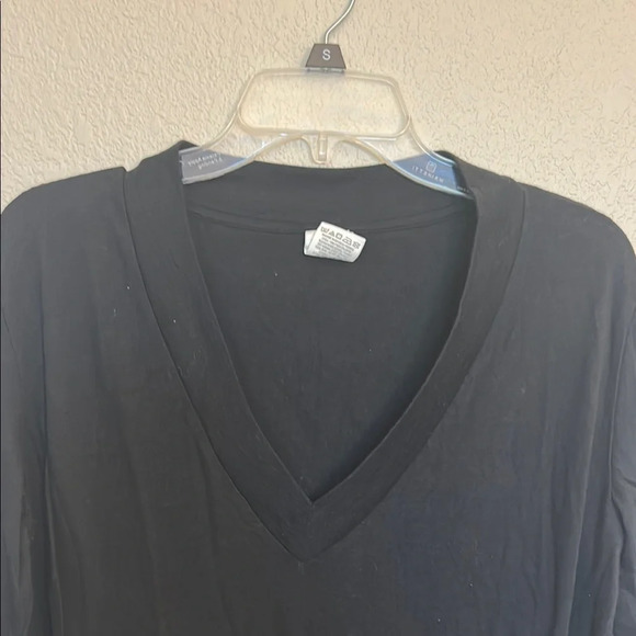 Victoria's Secret Gray Long Sleeve Tee - Picture 2 of 6
